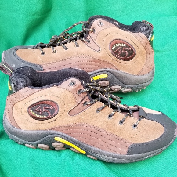 merrell jungle runner